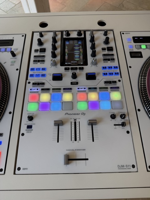 Pioneer DJM S11 DJ Mixer Erfahrungen