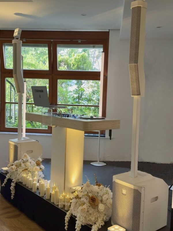 Redo Residenz Seehotel Berlin Brandenburg DJ Licht Setup