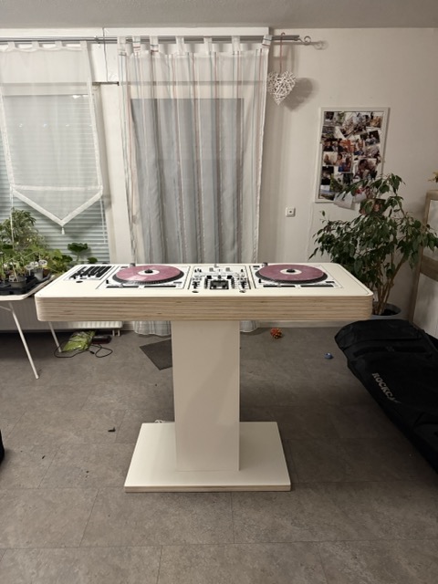 Hoerboard Stereo T Erfahrungen – Mein DJ Tisch für Hochzeiten
