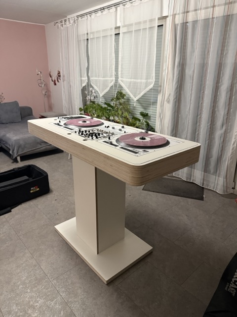 Hoerboard Stereo T Erfahrungen – Mein DJ Tisch für Hochzeiten