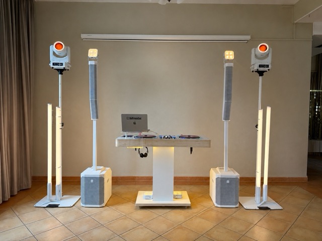 DJ-Hochzeit-Setup-Gutshaus-Gnewikow